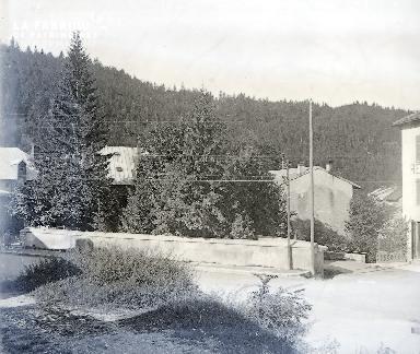 B017 La route