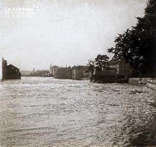B018 la rivière en crue