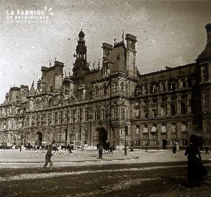 B071 Paris Hotel de Ville