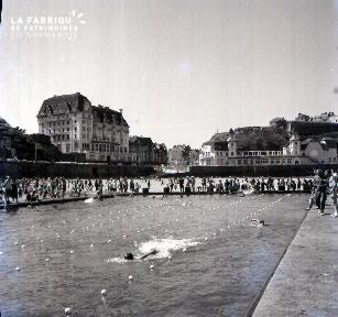 Granville D La piscine