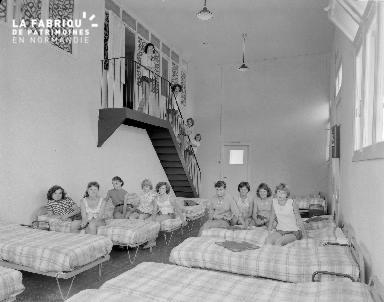 B007 Colonie de Genevillier juil 1959 2