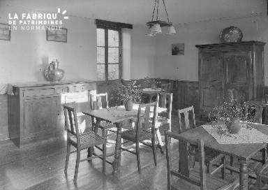 B007 Granville Manoir intérieur 3