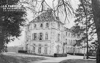 B009 Granville château