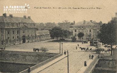 cl 01 194 Caen- pont de Vaucelles, place Alexandre III,Caserne Hamelin