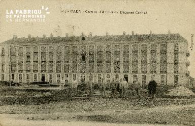 cl 02 054 Caen La caserne d'Artillerie- Batiment central