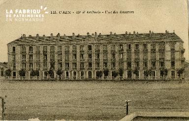 cl 02 055 Caen La 43ème d'Artillerie  -Une des caserne