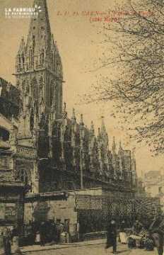 Cl 04 028 Caen-  l'église St-Pierre (côté nord)