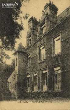 Cl 04 106 Caen- Ancien Hôtel du Than