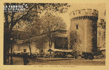 Cl 04 145 Caen- La tour Leroy et le marché Couvet
