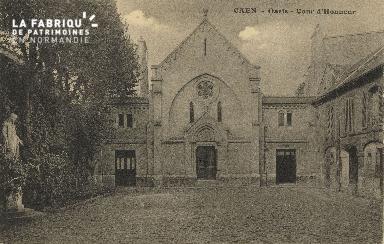Cl 04 185 Caen- Oasis - Cour d'Honneur