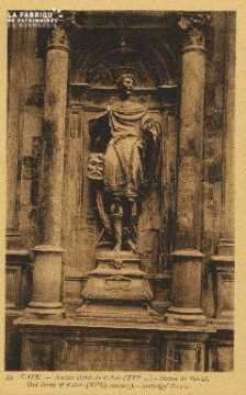 Cl 04 320 Caen- Ancien Hôtel de Valois- Statue de David