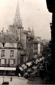 Caen-La rue St Pierre