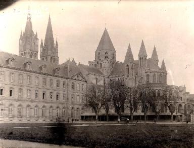 Caen-L'Abbaye aux Hommes extérieur