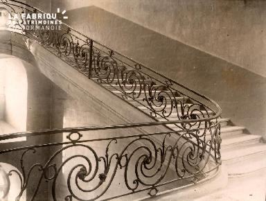 Caen-L'escalier de la Déposant : mairie