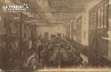 Cl 06 217 Caen-Ecole primaire supérieure de Caen-Atelier du fer
