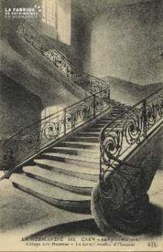 Cl 06 286 Caen-Le lycée Malherbe-Abbaye aux hommes-Le grand escalier d