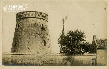 Cl 08 106 Caen le Moulin au Roy