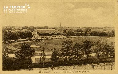 Cl 08 117 Caen le Stade Hélitas vu de la Maison des Etudiants