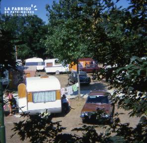 1976 août. 15 Port, camping