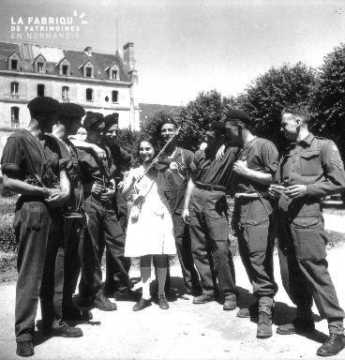 Les soldats gallois et la violoniste à Villiers-le-Sec