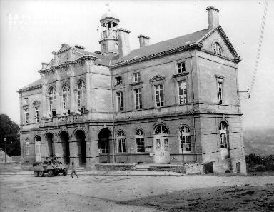 Les cent jours de la Bataille de Normandie.