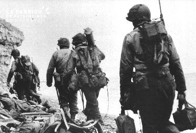 Soldats américains à Omaha Beach