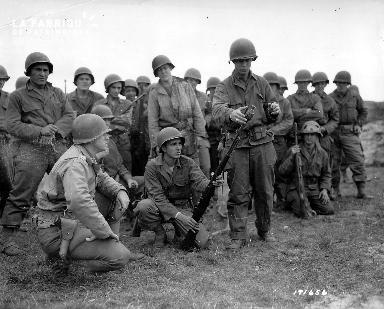 Entraînement d'un groupe de soldats américains
