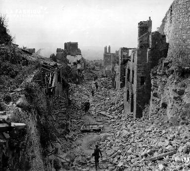 Ruines de Domfront
