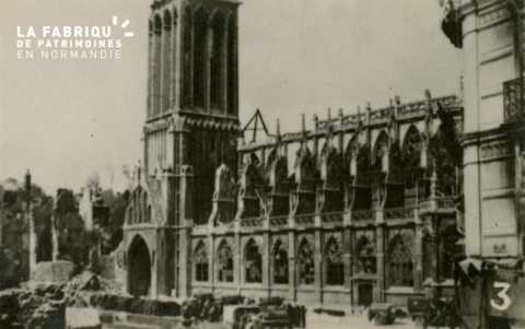 Caen detruit_1944_Eglise St Pierre