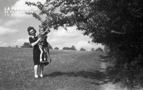 Portrait d'une femme et sa fille