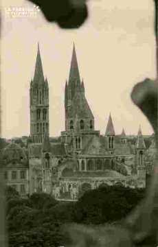Saint Etienne, vu de Saint Et le vieux