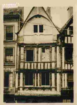 Maisons .Rue Saint Pierre