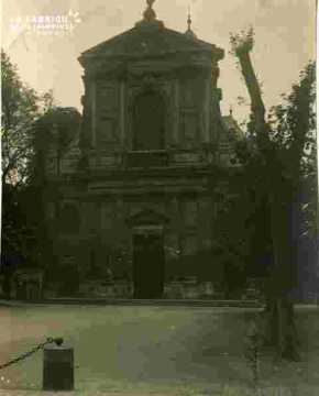 Notre Dame  façade