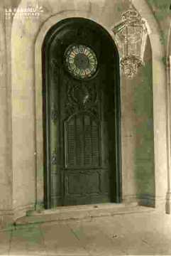 L. M    Horloge & tableau des laudes      BMC