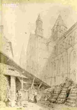Saint Etienne.Tour lanterne, transept gauche