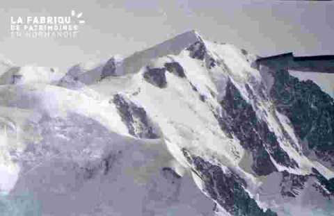 Survol des montagnes-Sommet