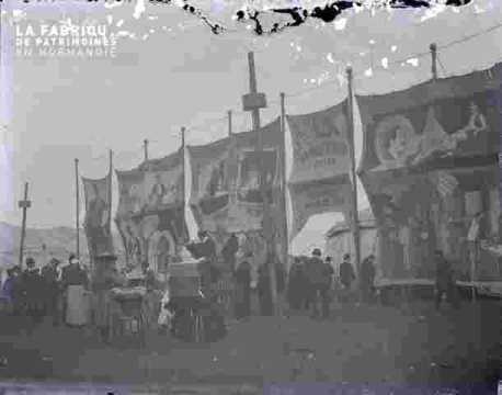 Foire -expo.Mur de présentation du cirque, t.ab.
