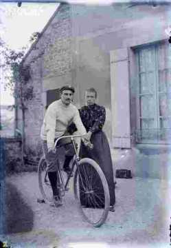 couple, homme en vélo