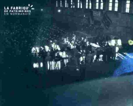 Foule dans la salle