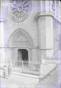 Basilique-Tympan, porche et rosace