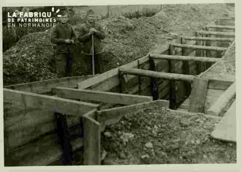 entrée souterrain place du sepulcre nov 1939