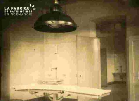 Hôpital-Salle d'opérations