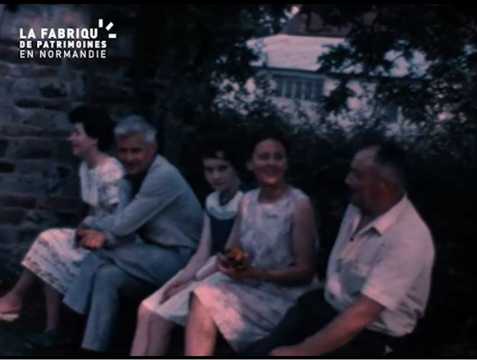 1965, en famille à la Bellière