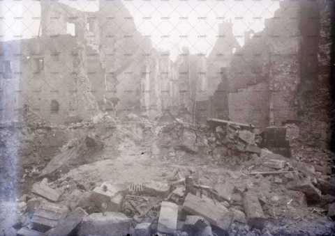 Caen en ruines 