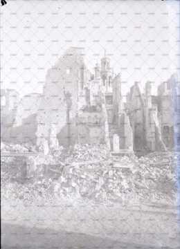 Caen en ruines, hôtel d'Escoville