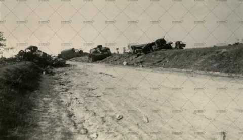 Août 1944, paysage dévasté par les combats