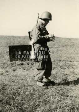 Soldat français en formation durant son service militaire