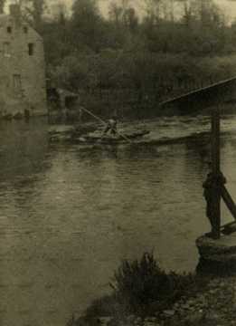 Pont d'Ouilly, soldats allemands en manœuvre