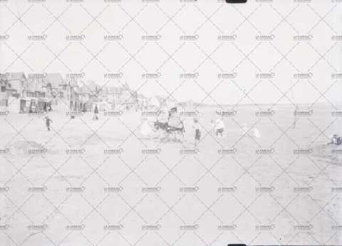 Promenade sur une plage normande