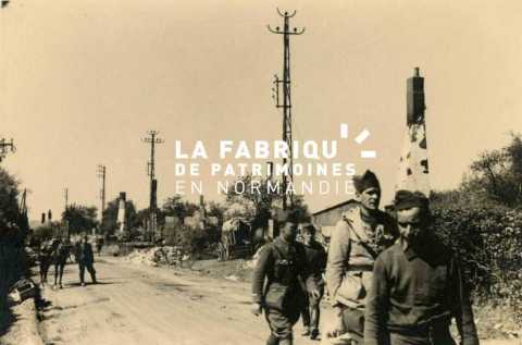 Soldats français prisonniers par l'armée allemande 